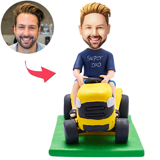 Personalised Super Dad bobblehead driving a car – polymer clay personalised bobblehead with custom engraved base, funny gift for Dad