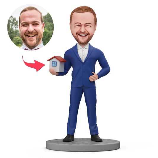 Custom estate agent bobblehead – Tiny Homes property sales figurine with personalised head, handcrafted polymer clay estate agent holding miniature houses; perfect personalised real estate closing and housewarming gift