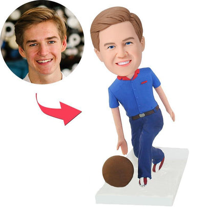 Personalised bowling player bobblehead with engraved text, polymer clay custom head on fixed bowling pose — perfect personalised face gift for dad, groomsmen and Father’s Day