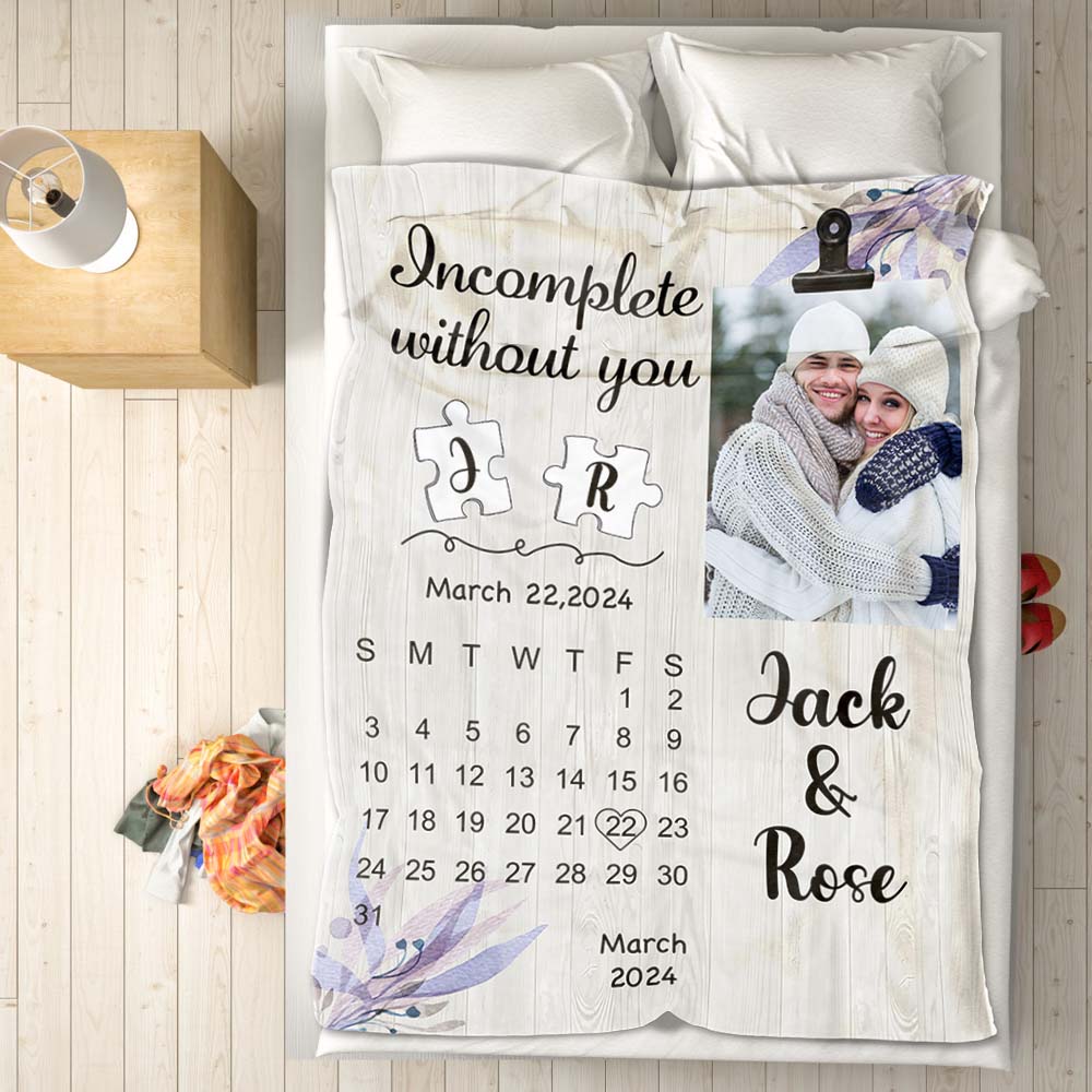 Personalised Photo & Name Calendar Blanket - Unique Valentine's Wedding Gift