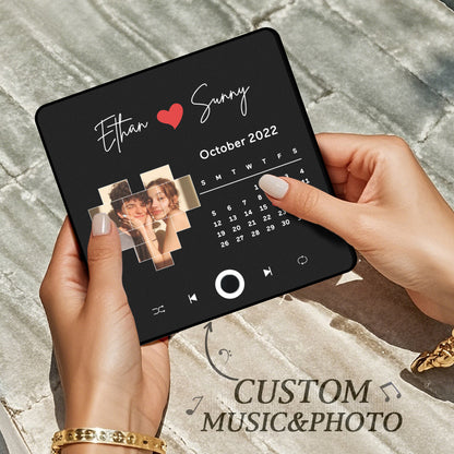 Close‑up of the black frame edge and acrylic surface showing premium ABS construction and durable finish — personalised photo music fridge magnet, safe and non‑toxic