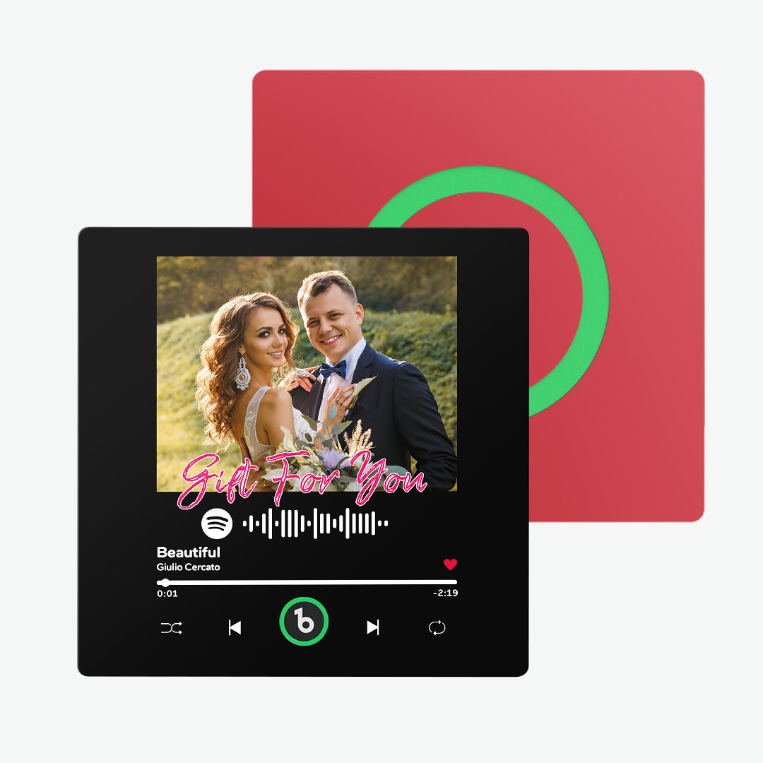 FridgeBeats 4.0 Pro with charging port and included cable shown — 30‑minute charge for 4–6 hours playback on this personalised singing magnet