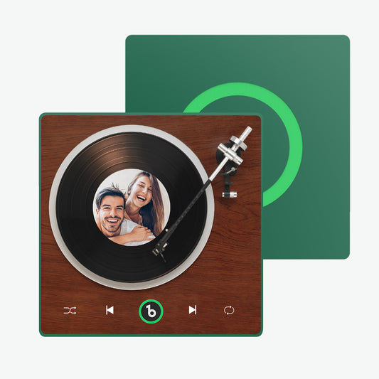 FridgeBeats Framed 4.0 personalised vinyl‑style music fridge magnet — close‑up of acrylic frame and customised label