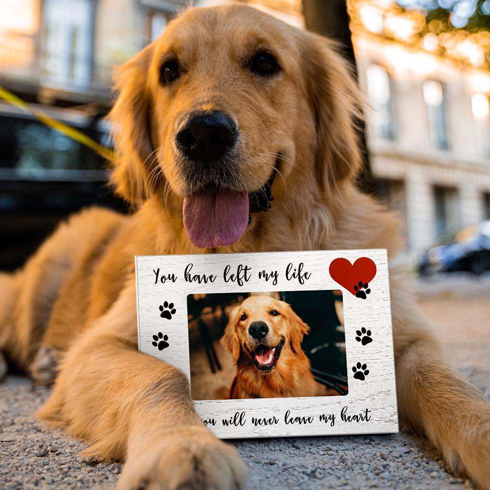 Close-up of handmade personalised pet memorial picture frame with sketch-style photo and custom text – ideal pet sympathy photo keepsake for remembrance