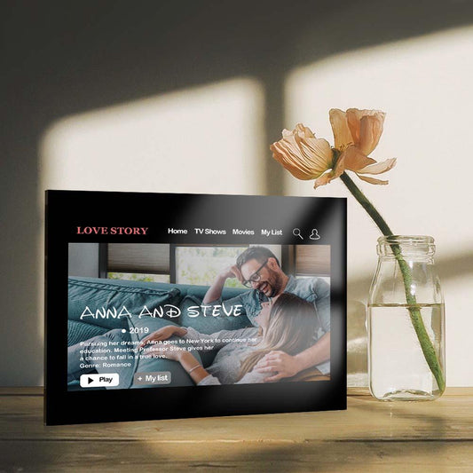 Personalised movie poster plaque featuring a couple’s photo and custom text — romantic Valentine’s Day and anniversary gift