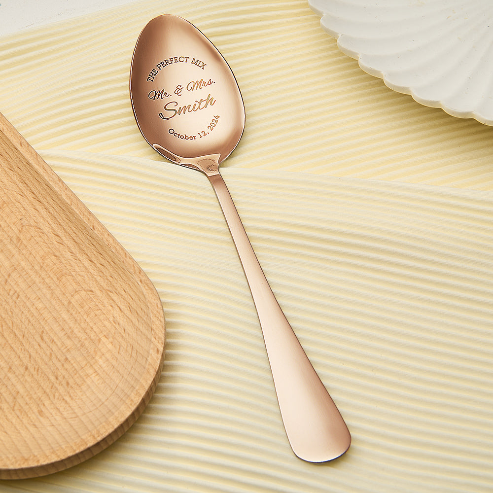Personalised Mr & Mrs Wedding Forks Set - Engraved Wedding Tableware Gift