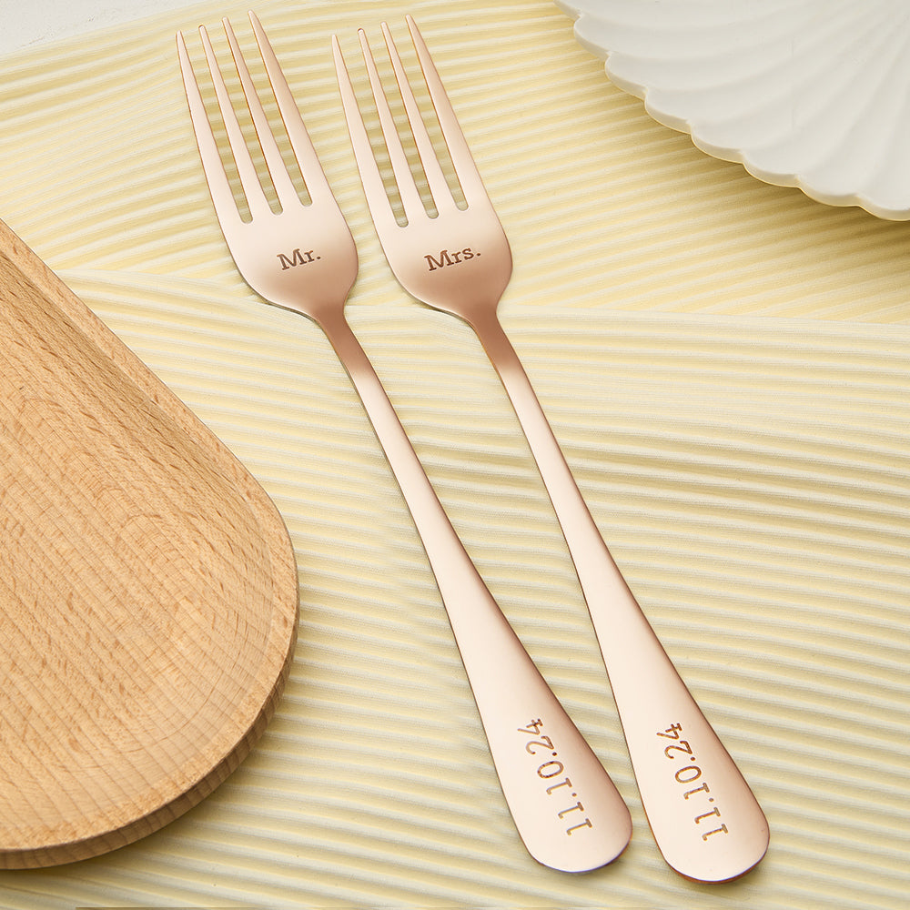 Personalised Mr & Mrs Wedding Forks Set - Engraved Wedding Tableware Gift