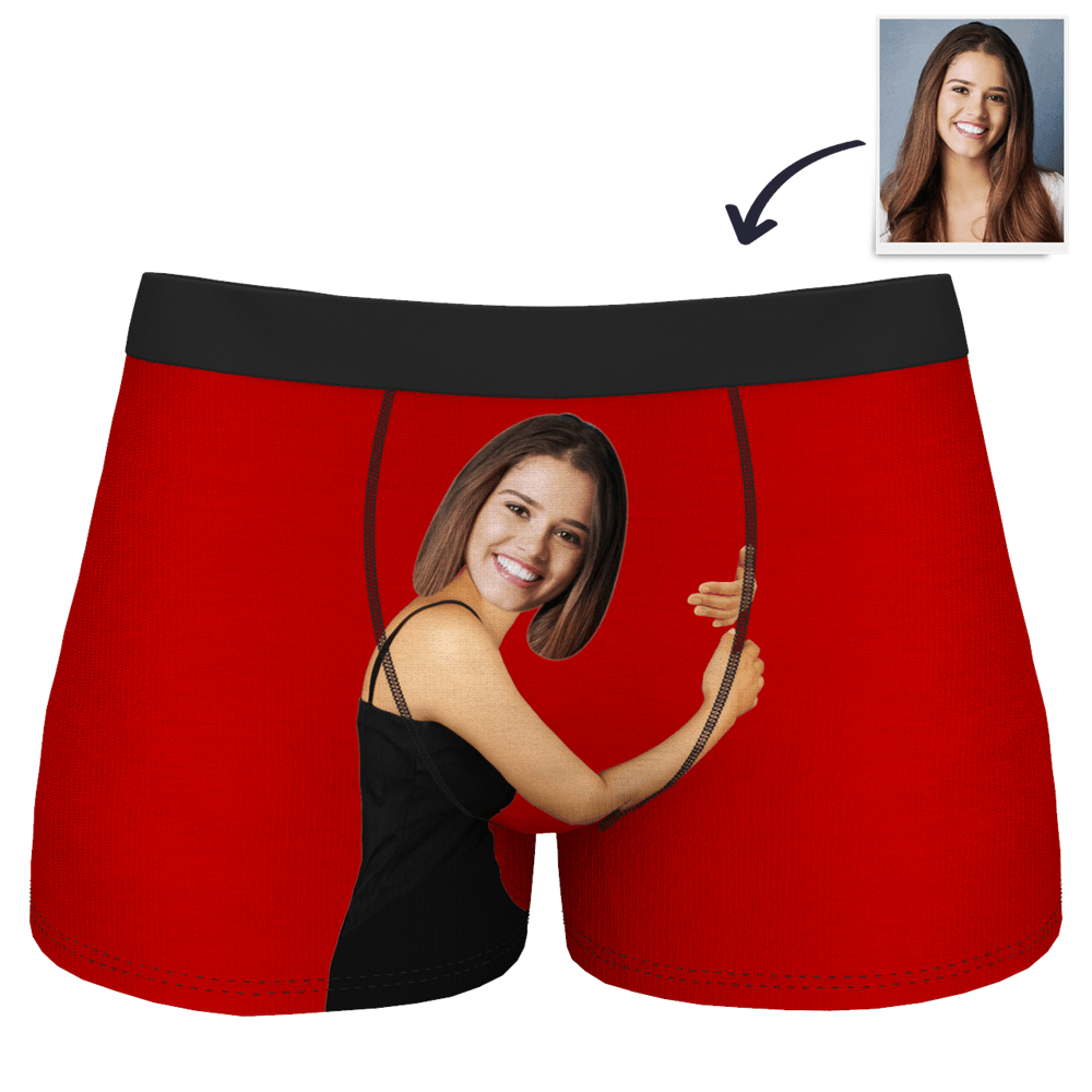 Step-by-step production graphic: order, upload, production, quality check and dispatch for made-to-order Girlfriend Hugs boxers — personalised gift process explained
