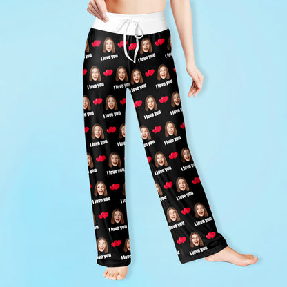 Custom Sleepwear Set with Face Photo – close-up of fabric texture showing high-definition 3D photo printing on pyjama shorts