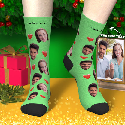 Size comparison of personalised socks (L, M, S) with engraved photo examples for men, women and kids