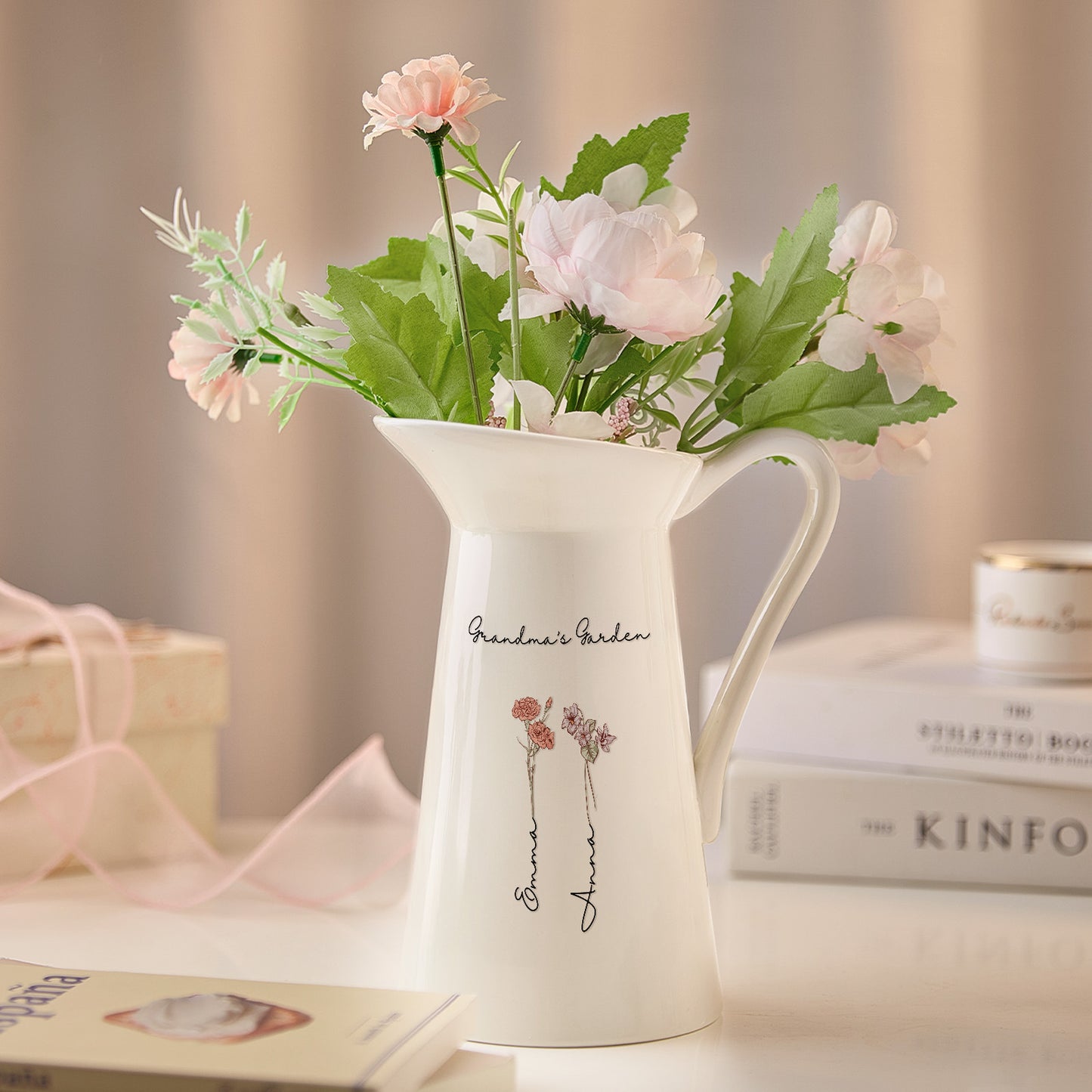 Personalised Birth Flower Ceramic Vase - Custom Home Decor Gift for Mum & Grandma