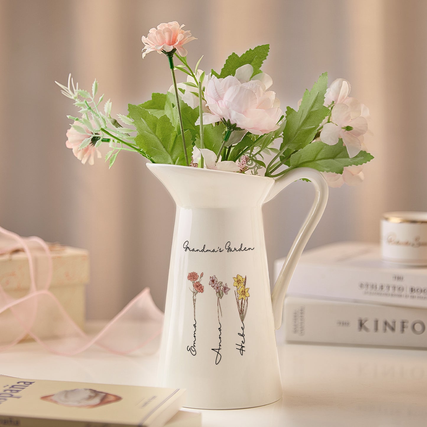 Personalised Birth Flower Ceramic Vase - Custom Home Decor Gift for Mum & Grandma