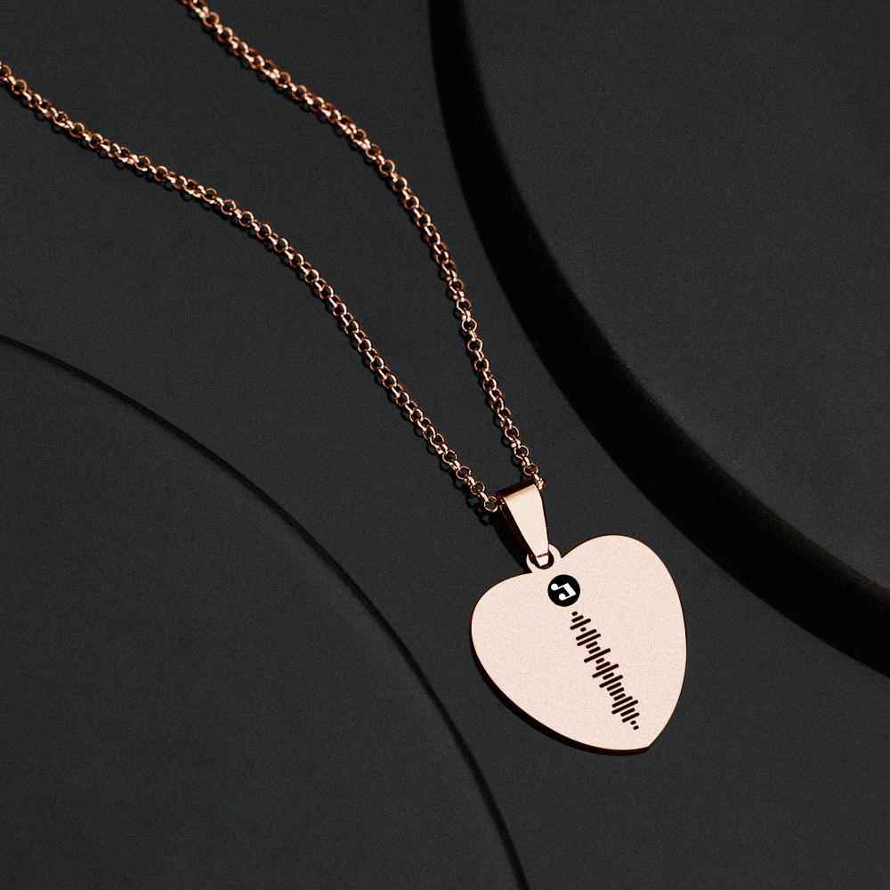 Scannable Code Necklace Engraved Heart Photo Necklace -Best Gifts for Your Lover