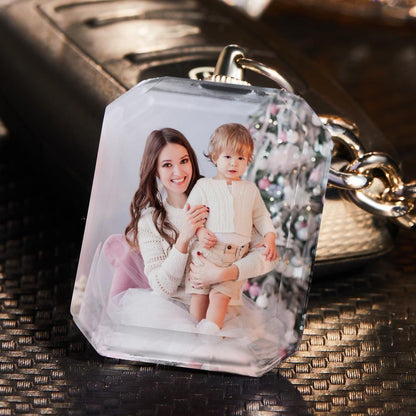 Close-up of high‑clarity crystal photo keyring showing crisp custom photo reproduction and polished finish — bespoke personalised photo keepsake