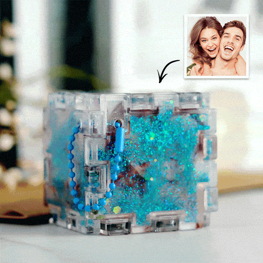 Personalised Magic Quicksand Photo Cube Keychain – Custom Photo Liquid Sand Keepsake