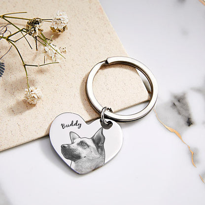Silver-tone personalised heart keyring engraved with the name 'Aaliyah' on keys — durable stainless steel custom name keychain keepsake