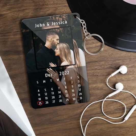 Lifestyle shot of personalised couples keychain on keys – custom calendar photo keyring perfect for Mother's Day, housewarming or thank‑you gift