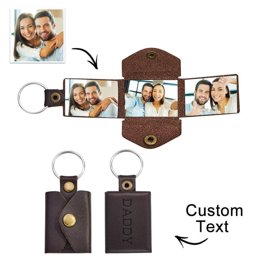 Personalised mini envelope photo keychain in engraved vintage leather showing inserted photo and custom script, ideal Father's Day gift and keepsake