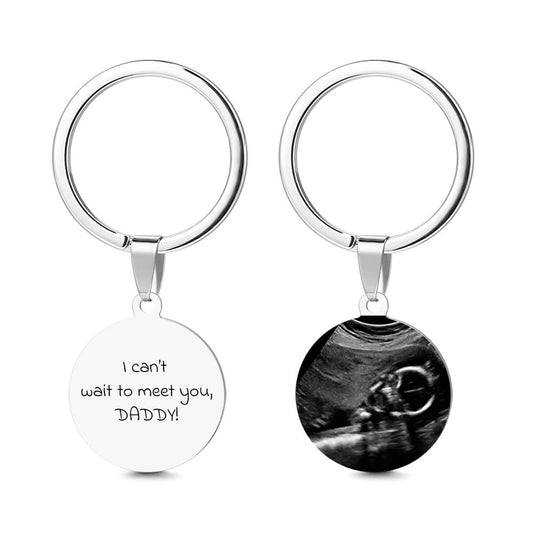 Daddy to Be stainless steel keyring with personalised sonogram photo front — polished, oxidation-resistant ultrasound keepsake for new dad