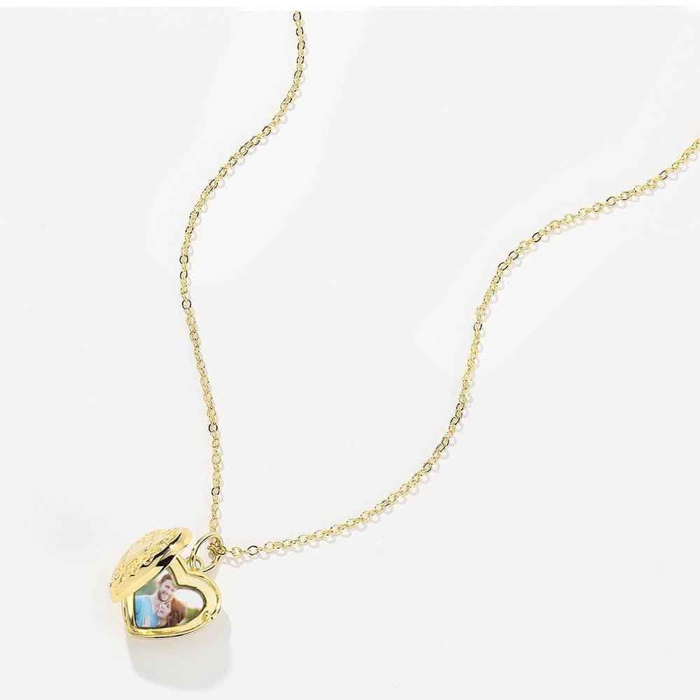 Embossed Printing Heart Photo Locket Necklace With Engraving 14k Gold Plated