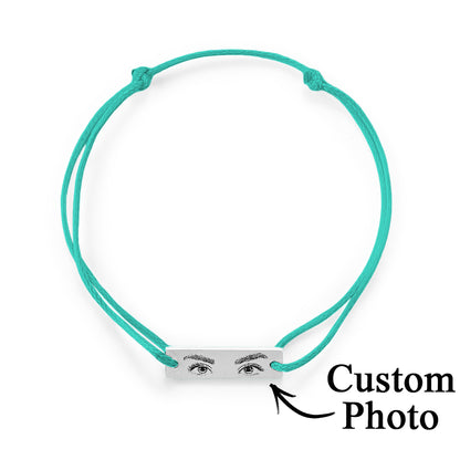 High-detail view of eyelash texture captured by multi-depth engraving on personalised eyes photo bracelet charm