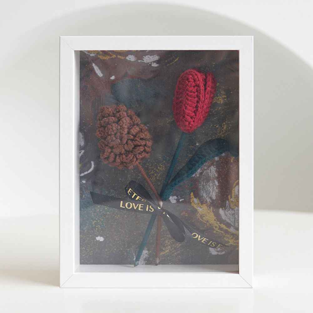 Crochet Bouquets Photo Frame Handmade Knitted Flower Shadowbox Frame Desktop Decoration