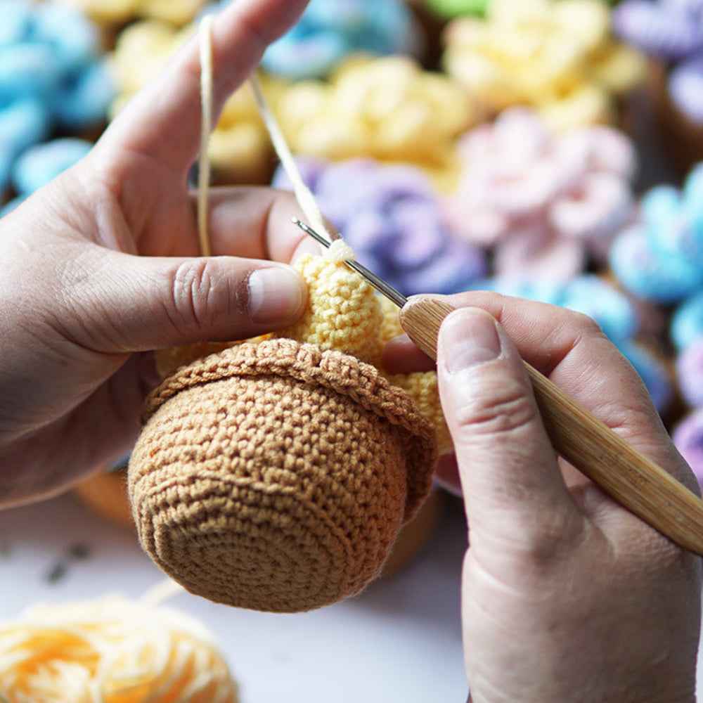 Succulent Crochet Potted Plants Completed Hand Woven Knitted Potted Plants Gift for Handicraft Lover