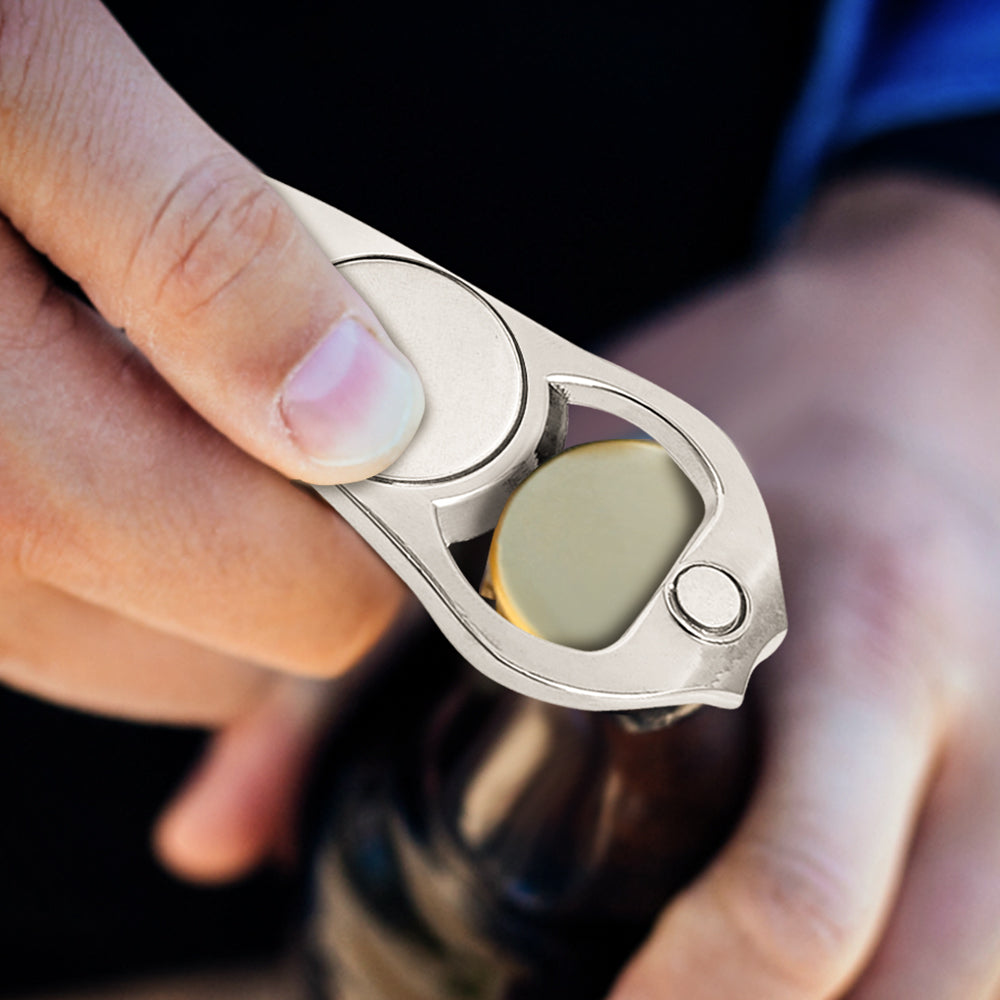 Engraved golf fork and bottle opener in black and white — personalised magnetic ball marker, dropshipping available