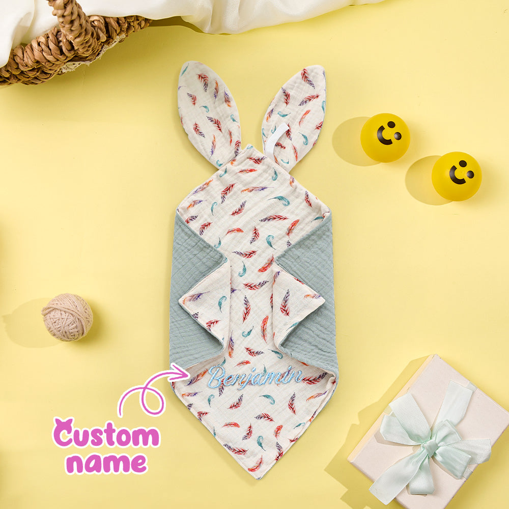 Flat lay of the 30x30cm baby comforter, highlighting cotton texture.