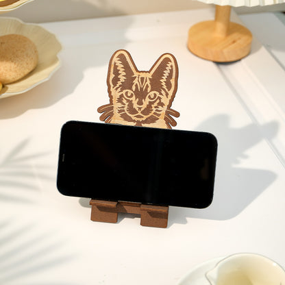 Natural wood grain with personalised engraving on pet portrait stand