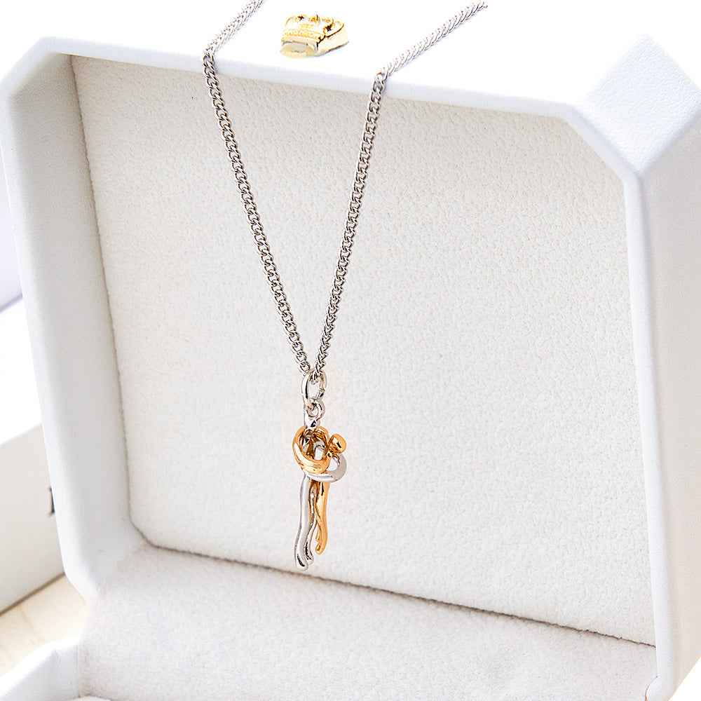 Trendy Hug Pendant Necklace for Women – Romantic Valentine's Day Jewelry Gift
