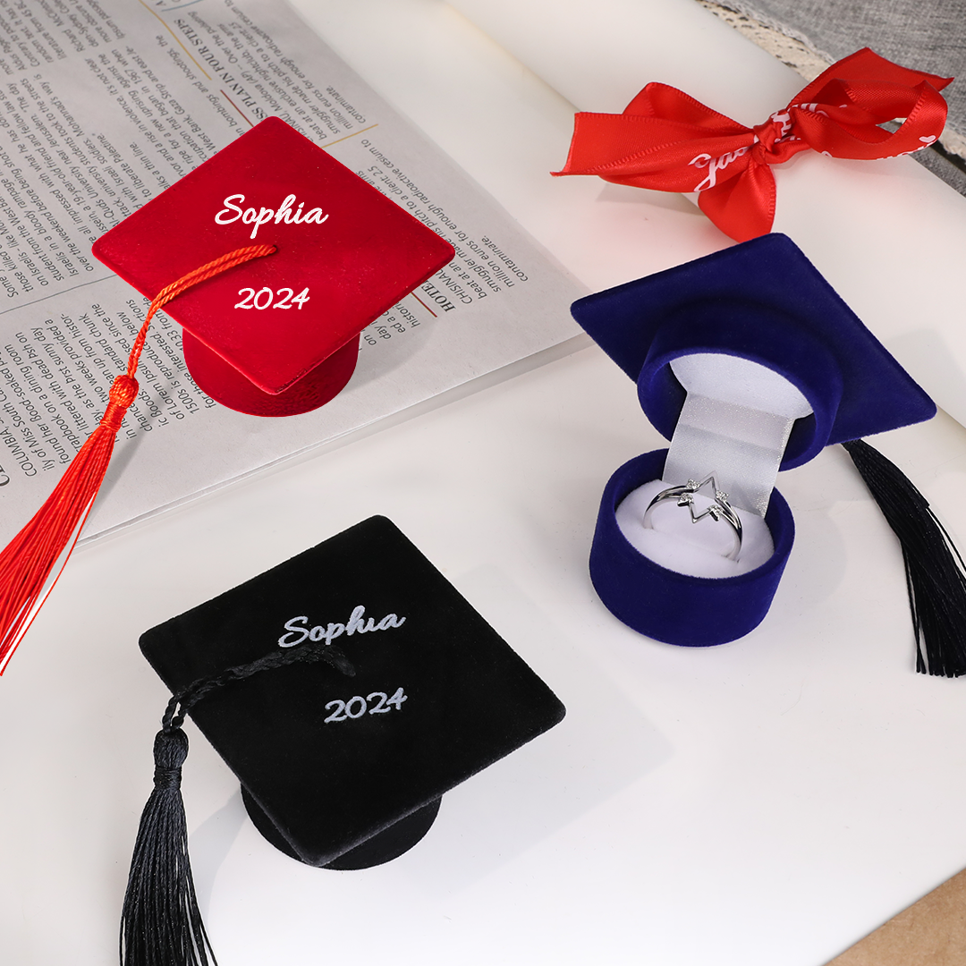 Personalised Graduation Cap Ring Box Class of 2024 - Engraved Graduate Gift