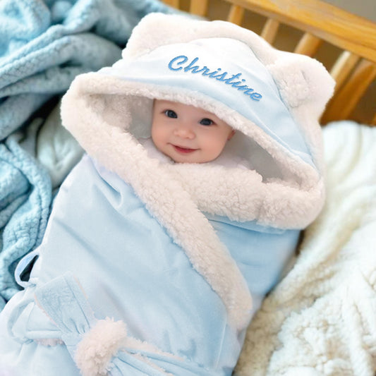 Personalised embroidered baby blanket 80×80 cm — soft polyester swaddle with custom name, keepsake gift for newborns in Australia and the UK