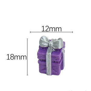 Custom 1 Person & 1 Pet 3D Mini Figure Glass Dollhouse Christmas Scene Display Case Unique Christmas Gift  (Production: 10-15 Business Day)