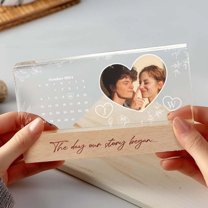Close-up of personalised calendar engraving on acrylic Photo Night Light showing high-resolution print and delicate detailing for custom gifts